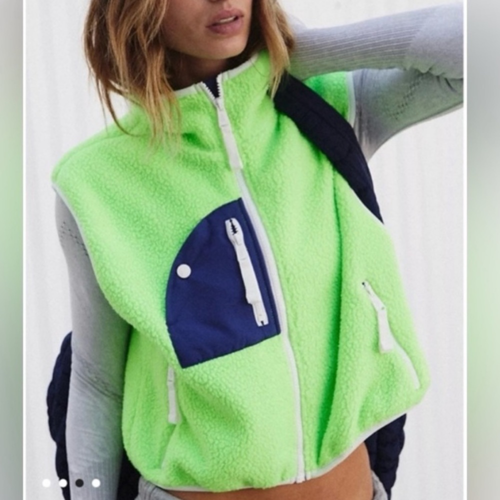 Final price ✨ FP Movement hit the slopes vest
